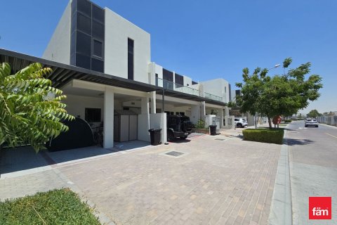 Townhouse in Dubai 3 bedrooms, 177.8 sq.m. № 113175 - photo 7