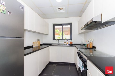 Townhouse in Dubai 3 bedrooms, 177.8 sq.m. № 113175 - photo 4