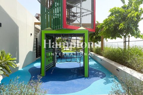 Apartment in The Views 1, The Views, Dubai 2 bedrooms, 112.87714500 sq.m. № 137699 - photo 18