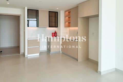 Apartment in The Views 1, The Views, Dubai 2 bedrooms, 112.87714500 sq.m. № 137699 - photo 9