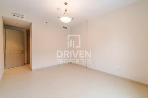 Apartment in Deira, Dubai 2 bedrooms, 147.81 sq.m. № 128739 - photo 5