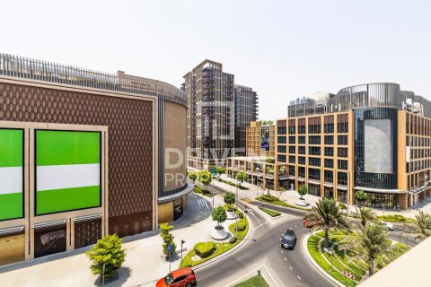Apartment in Deira, Dubai 2 bedrooms, 147.81 sq.m. № 128739 - photo 15