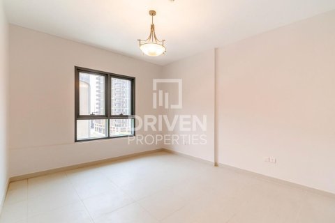 Apartment in Deira, Dubai 2 bedrooms, 147.81 sq.m. № 128739 - photo 3
