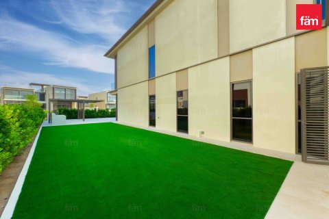 Villa in Dubai Hills Estate, Dubai 4 bedrooms, 799.5 sq.m. № 59735 - photo 3