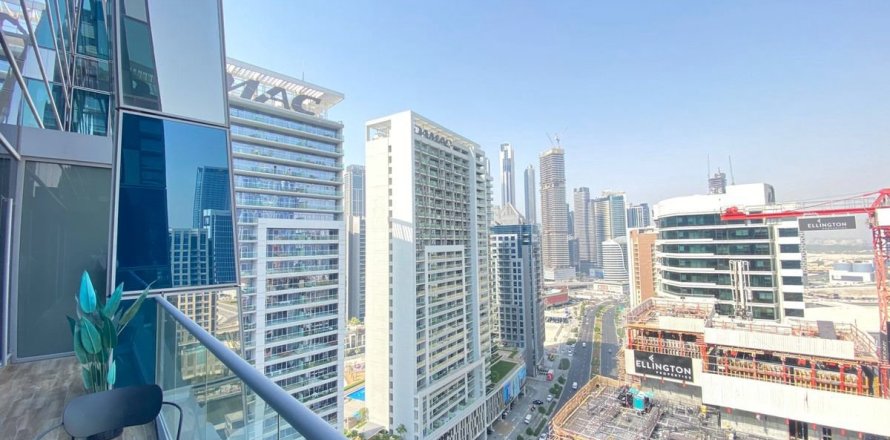 Appartement à Business Bay, Dubai, 2 chambres, 135.7 m², № 59727