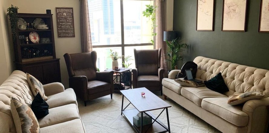 Appartement à Dubai, 2 chambres, 128.9 m², № 42899