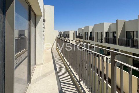 Adosado en EMAAR South, Dubai South (Dubai World Central), Dubai, 4 dormitorios, 237 m², № 38138 - foto 6