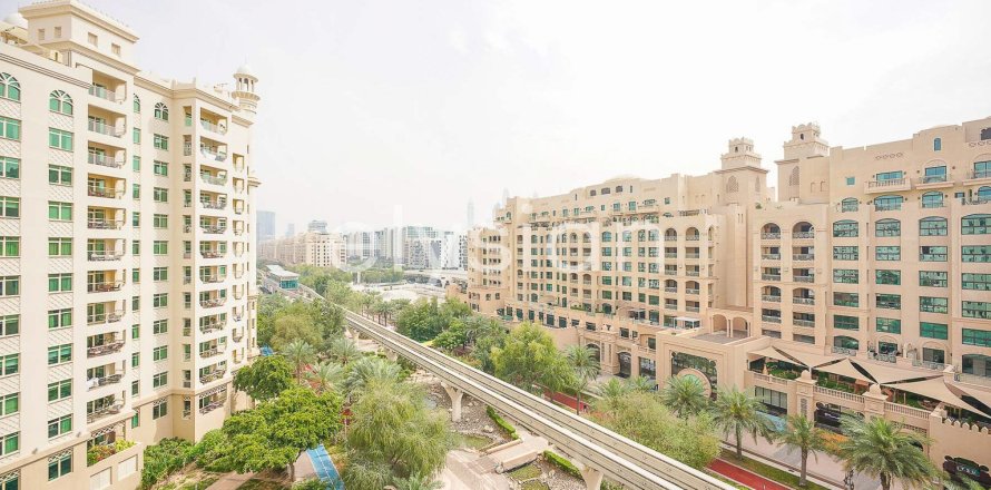 Apartamento en Shoreline Apartments, Palm Jumeirah, Dubai, 2 dormitorios, 144 m², № 38135