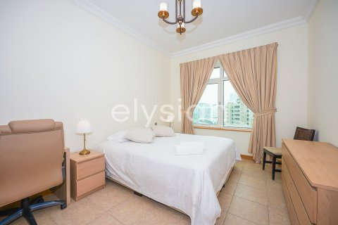 Apartamento en Shoreline Apartments, Palm Jumeirah, Dubai, 2 dormitorios, 144 m², № 38135 - foto 5