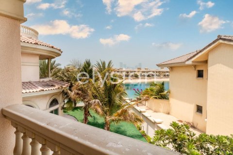 Villa en Signature Villas, Palm Jumeirah, Dubai, 5 dormitorios, 1245 m², № 38136 - foto 2