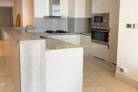 Снять в аренду квартиру в Пальме Джумейре, Дубай: 3 спальни, 158м², № 15744 - фото 7