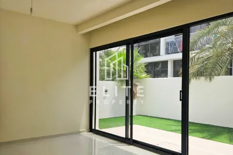 Снять в аренду виллу в Aster, Akoya, Дубай: 6 спален, № 69786 - фото 10