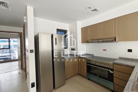 Townhouse in Dubai 4 bedrooms, 211 sq.m. № 69793 - photo 13