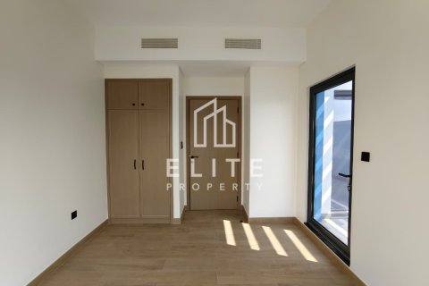 Townhouse in Dubai 4 bedrooms, 211 sq.m. № 69793 - photo 10