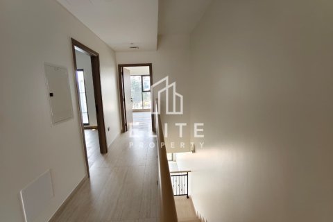Townhouse in Dubai 4 bedrooms, 211 sq.m. № 69793 - photo 14