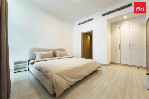 Снять в аренду таунхаус в Dubai Sports City, Дубай: 4 спальни, 172.9м², № 70604 - фото 8