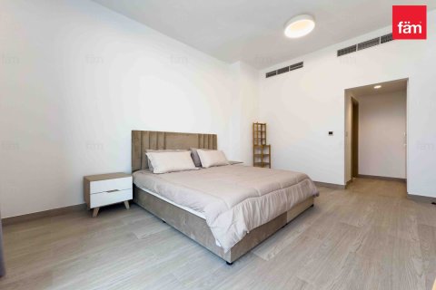 Снять в аренду таунхаус в Dubai Sports City, Дубай: 4 спальни, 172.9м², № 70604 - фото 14