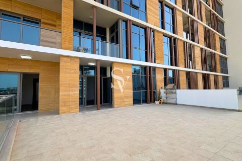 Apartment in Al Jaddaf, Dubai 3 bedrooms, 249 sq.m. № 67760 - photo 2