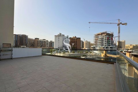 Apartment in Al Jaddaf, Dubai 3 bedrooms, 249 sq.m. № 67760 - photo 17