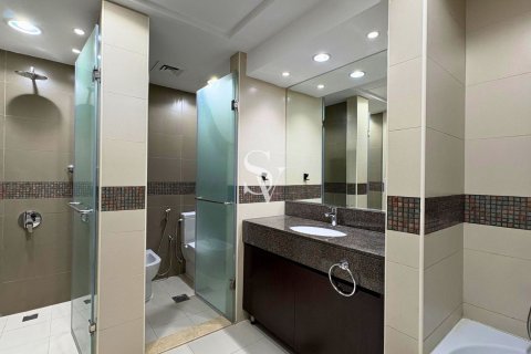 Apartment in Al Jaddaf, Dubai 3 bedrooms, 249 sq.m. № 67760 - photo 16