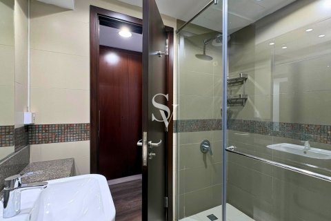 Apartment in Al Jaddaf, Dubai 3 bedrooms, 249 sq.m. № 67760 - photo 12