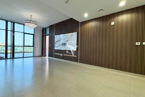 Apartment in Al Jaddaf, Dubai 3 bedrooms, 249 sq.m. № 67760 - photo 1