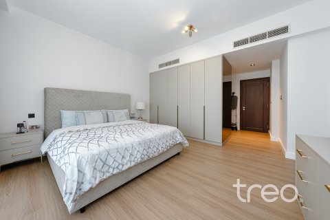Villa en Lila, Arabian Ranches 2, Dubai, 3 dormitorios, 293.95 m², № 138006 - foto 12