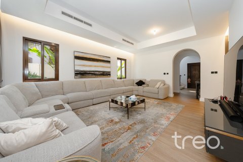Villa en Lila, Arabian Ranches 2, Dubai, 3 dormitorios, 293.95 m², № 138006 - foto 10