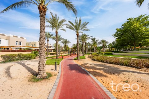 Villa in Rahat, Mudon, Dubai 5 bedrooms, 529.55 sq.m. № 137995