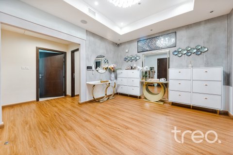 Villa in Rahat, Mudon, Dubai 5 bedrooms, 529.55 sq.m. № 137995 - photo 6