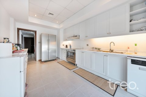 Купить виллу в Арабиан Ранчес, Дубай: 3 спальни, 341.33м², № 138011 - фото 8