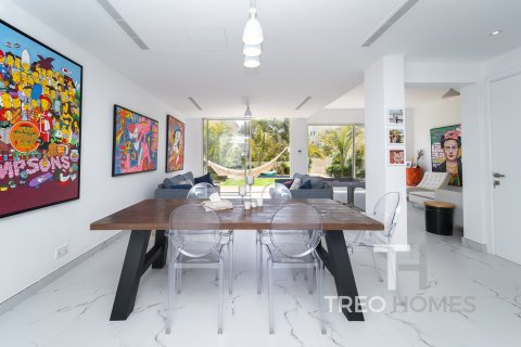 Villa en The Springs, Dubai, 3 dormitorios, 235.23 m², № 138010