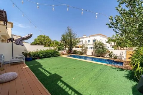 Villa en The Springs, Dubai, 3 dormitorios, 235.23 m², № 138010 - foto 27