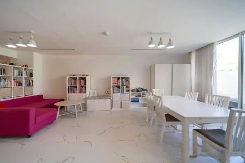 Villa en The Springs, Dubai, 3 dormitorios, 235.23 m², № 138010 - foto 20