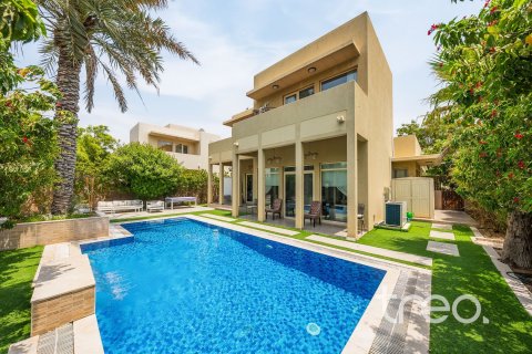 Villa in Saheel, Arabian Ranches, Dubai 3 bedrooms, 298.78 sq.m. № 138000 - photo 21