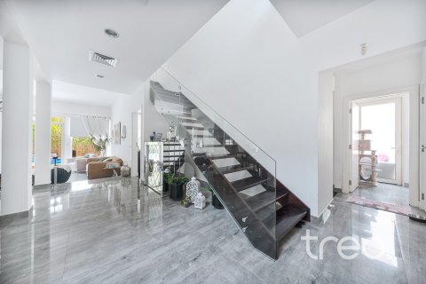 Villa in Saheel, Arabian Ranches, Dubai 3 bedrooms, 298.78 sq.m. № 138000 - photo 16
