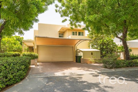 Villa in Saheel, Arabian Ranches, Dubai 3 bedrooms, 298.78 sq.m. № 138000 - photo 22
