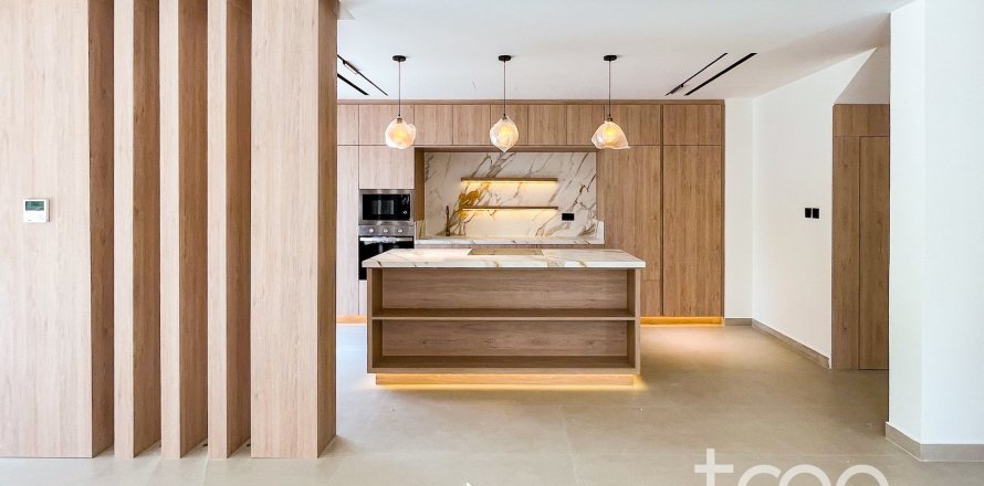 Вилла в Арабиан Ранчес, Дубай, 4 спальни, 226.4м², № 138005