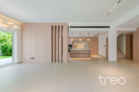 Купить виллу в Арабиан Ранчес, Дубай: 4 спальни, 226.4м², № 138005 - фото 9