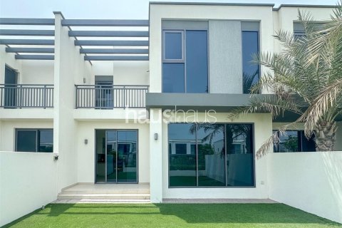 Снять в аренду виллу в Maple at Dubai Hills Estate, Дубай Хилс Эстейт, Дубай: 4 спальни, 210м², № 44995 - фото 2