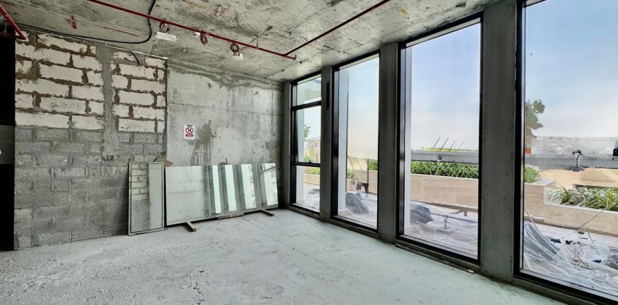 Bureau à Dubai, 48.1 m², № 84839