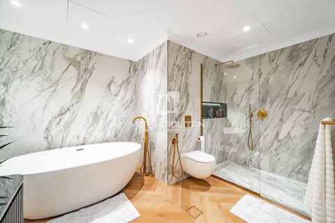 Снять в аренду квартиру в Пальме Джумейре, Дубай: 2 спальни, 203м², № 74122 - фото 10