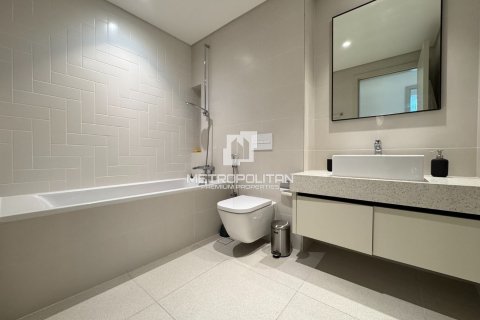 Apartment in EMAAR Beachfront, Dubai Harbour, Dubai 2 bedrooms, 109 sq.m. № 74120 - photo 7