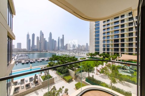 Apartment in EMAAR Beachfront, Dubai Harbour, Dubai 2 bedrooms, 109 sq.m. № 74120 - photo 17