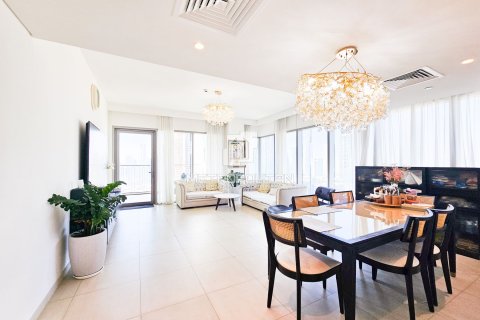 Apartment in Downtown Views II, Downtown Dubai (Downtown Burj Dubai), Dubai 3 bedrooms, 170 sq.m. № 74118 - photo 2