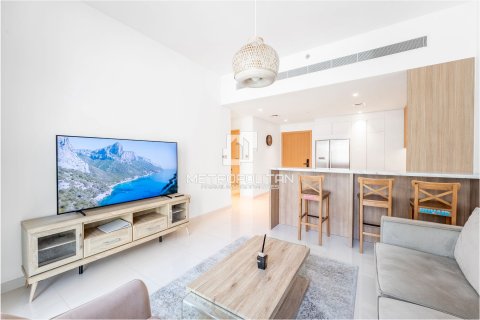 Apartment in EMAAR Beachfront, Dubai Harbour, Dubai 2 bedrooms, 109 sq.m. № 74111 - photo 4