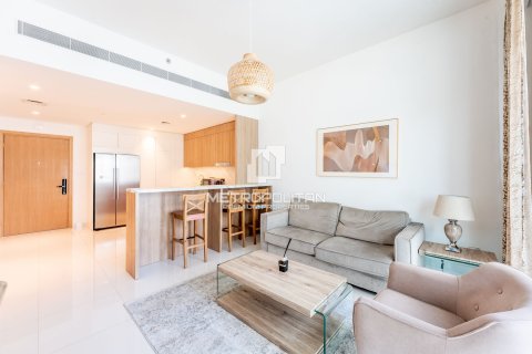 Apartment in EMAAR Beachfront, Dubai Harbour, Dubai 2 bedrooms, 109 sq.m. № 74111 - photo 6