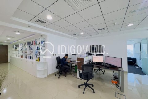 Oficina en Business Bay, Dubai, 156 m², № 67650 - foto 12