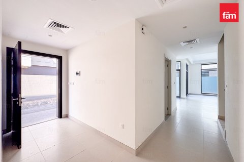 Villa à Dubai, 4 chambres, 328 m², № 67560 - photo 6