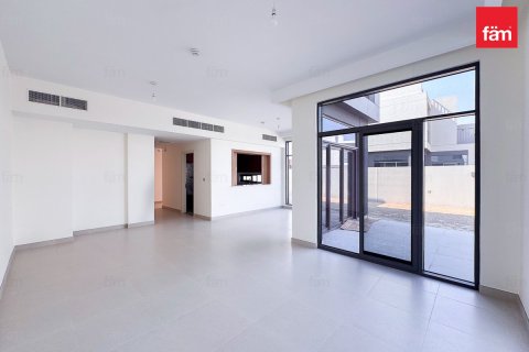 Villa à Dubai, 4 chambres, 328 m², № 67560 - photo 1
